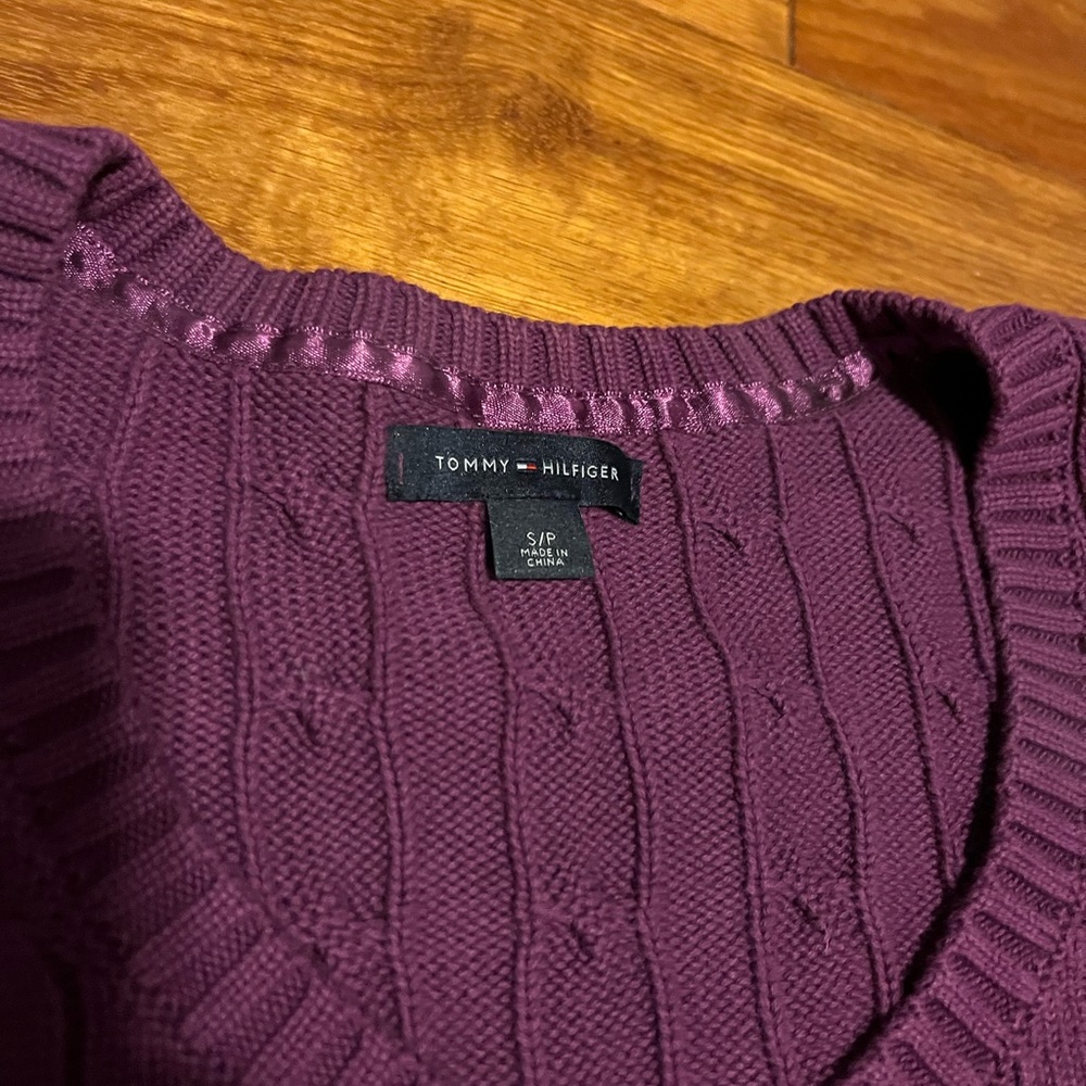 Tommy Hilfiger Purple V Neck Cable Sweater - Size S